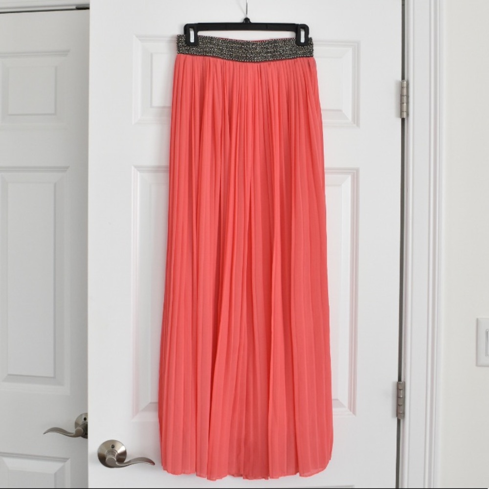 Pleated Maxi Skirt
